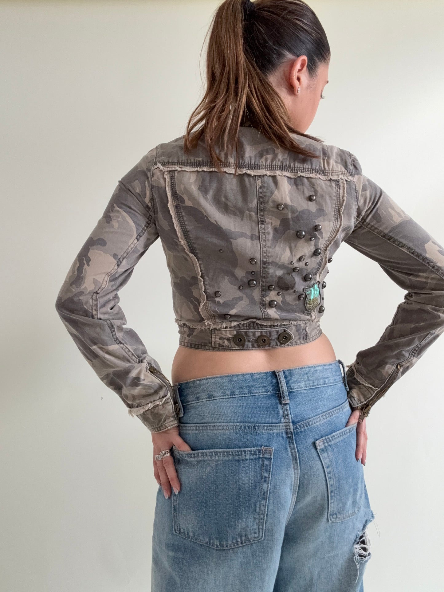 Cropped Camouflage Y2K Jacket (UK10)