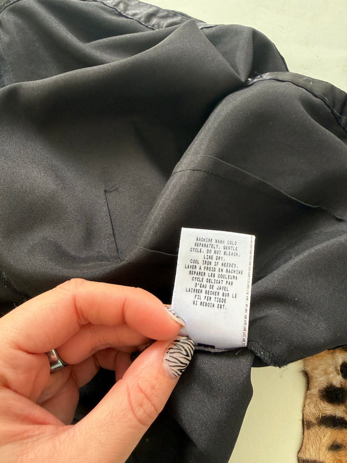 Guess Silk Style Shirt (M)