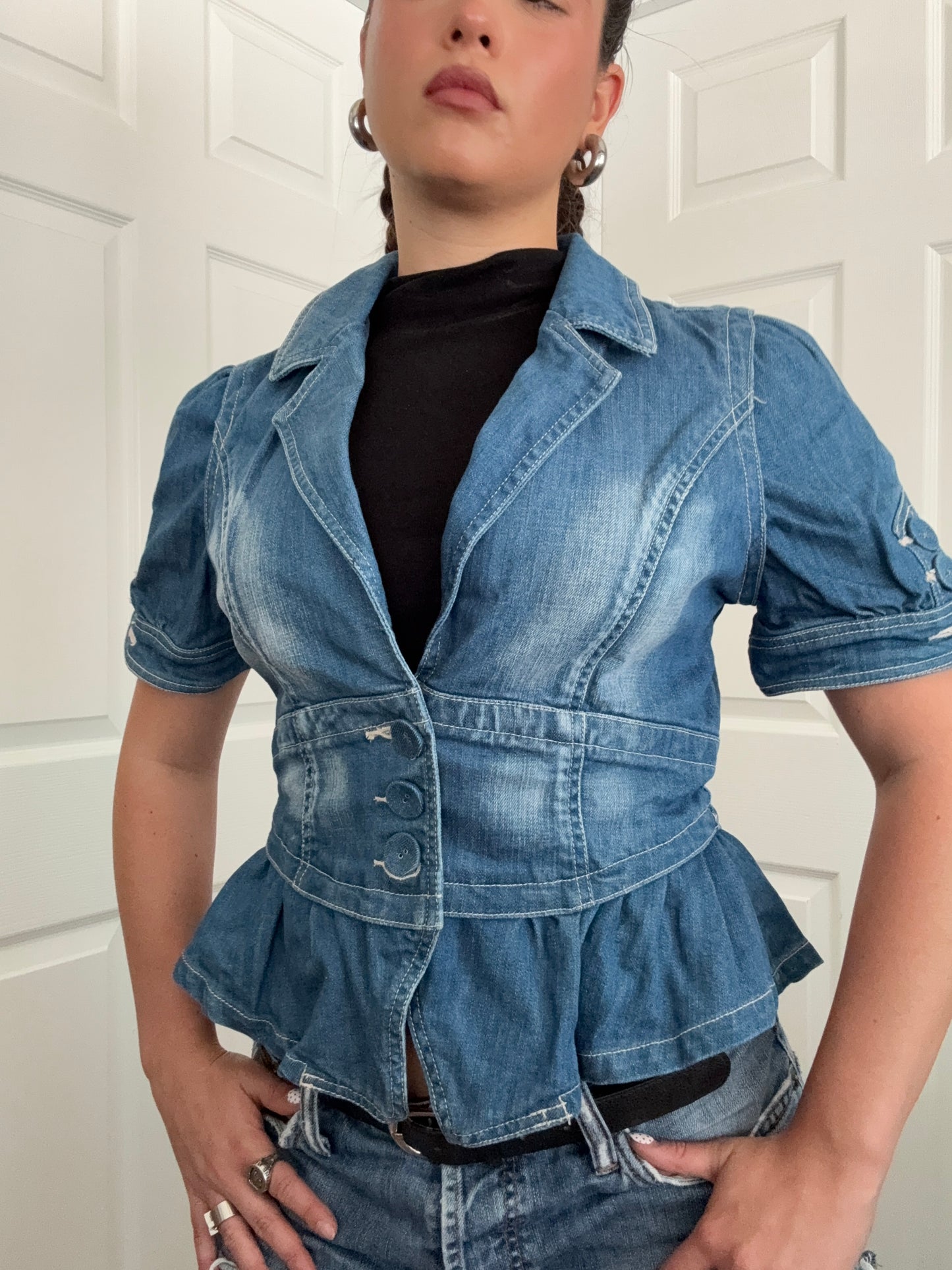 Shortsleeve Fitted Denim Jacket (UK14)