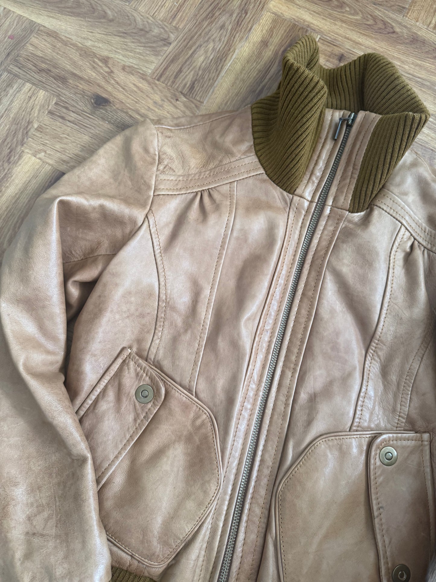 Fitted Leather Jacket (UK8)