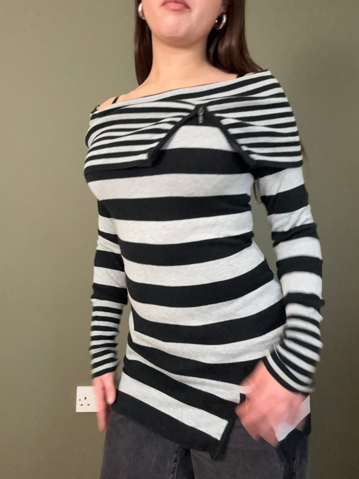 Jane Norman Off The Shoulder Jumper (UK12)