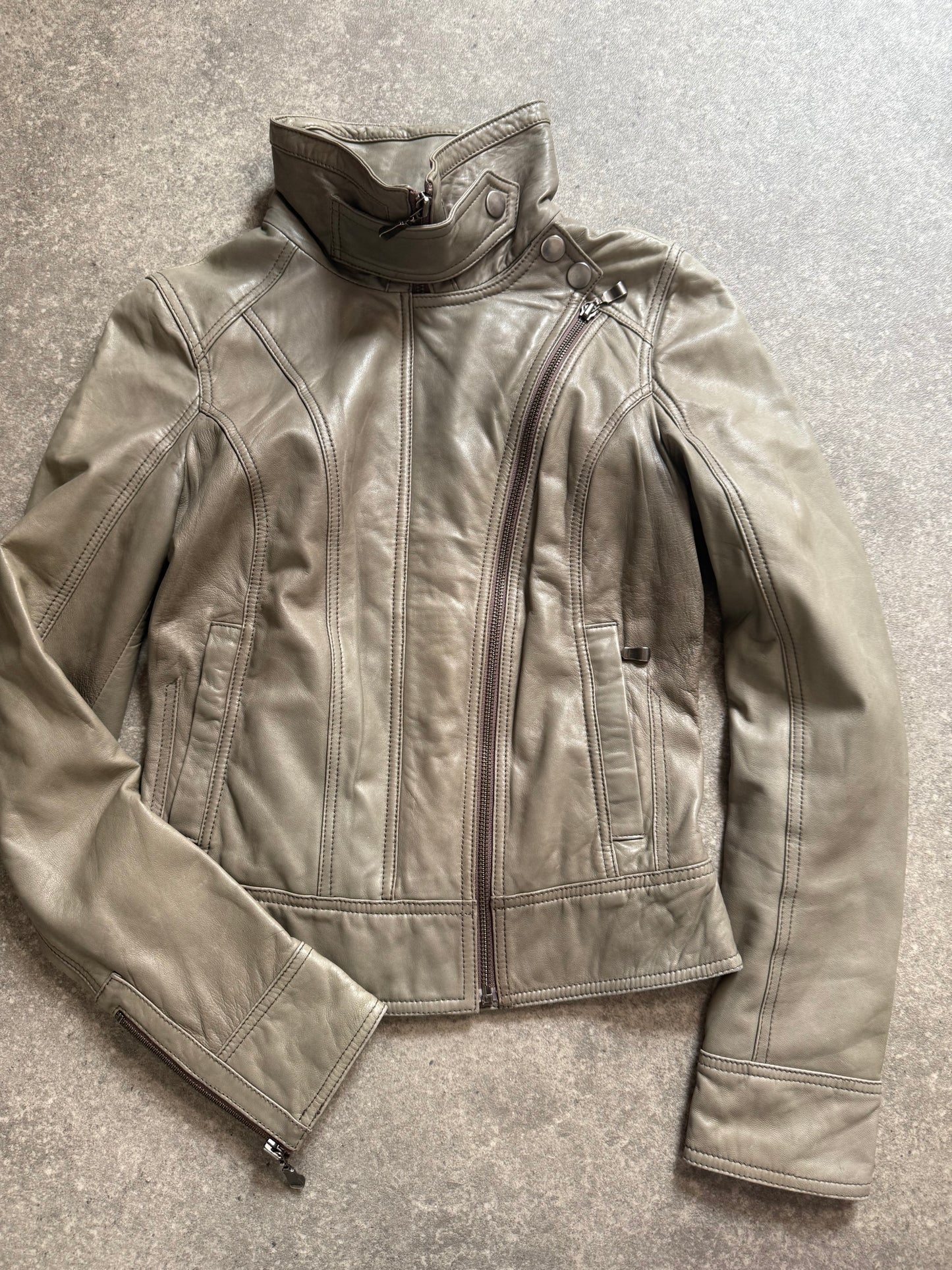 Ted Baker Fitted Leather Jacket (XS)