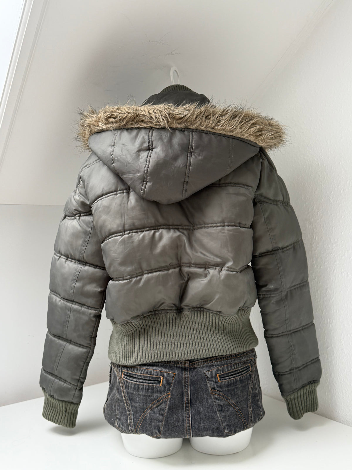 Y2K Puffer Jacket (UK14)