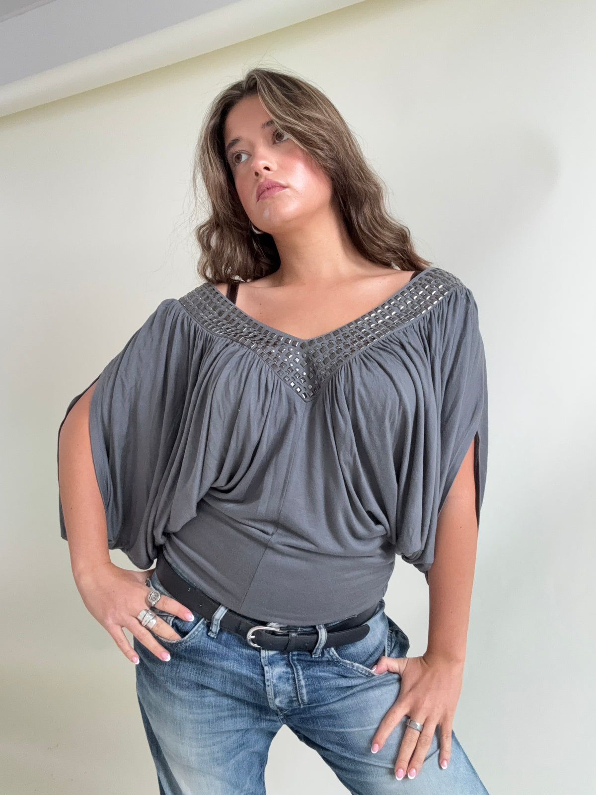 Batwing Guess Top (L)