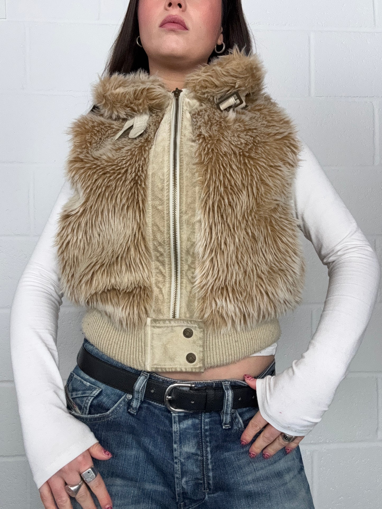 Y2K Faux Fur Gilet (UK14)