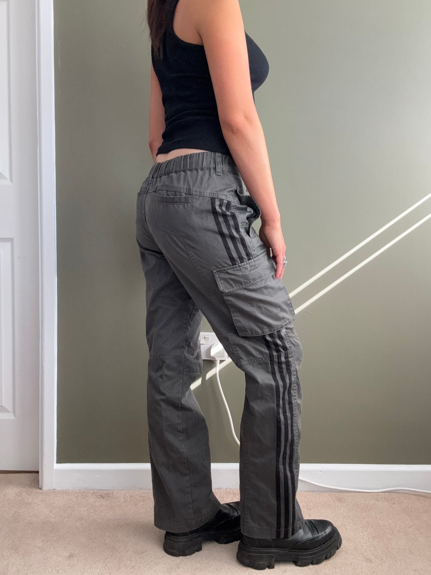Adidas Cargo Trouser (UK8)