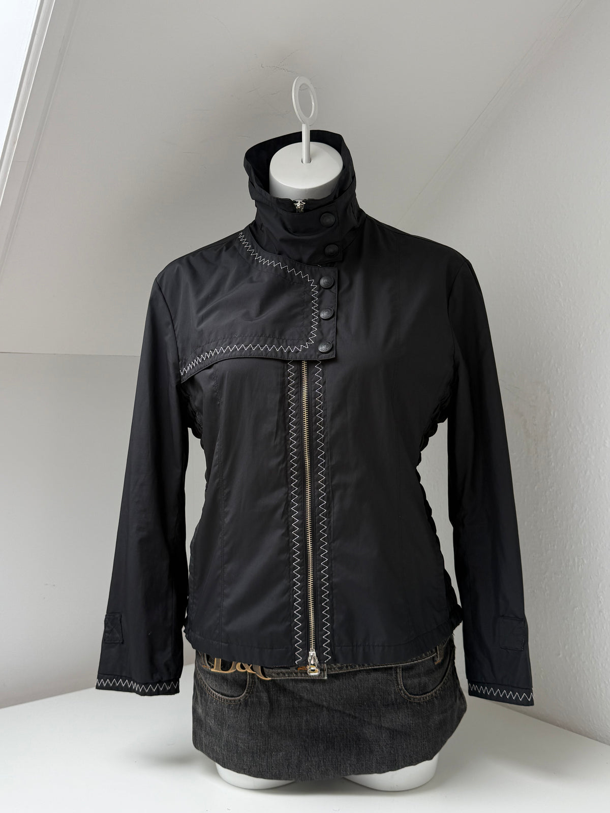 Vintage Armani Windbreaker (UK16)