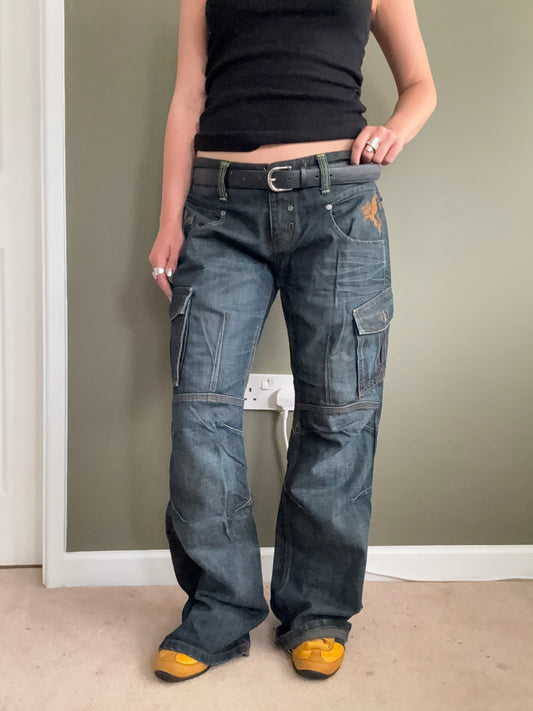 Henley’s Cargo Jeans