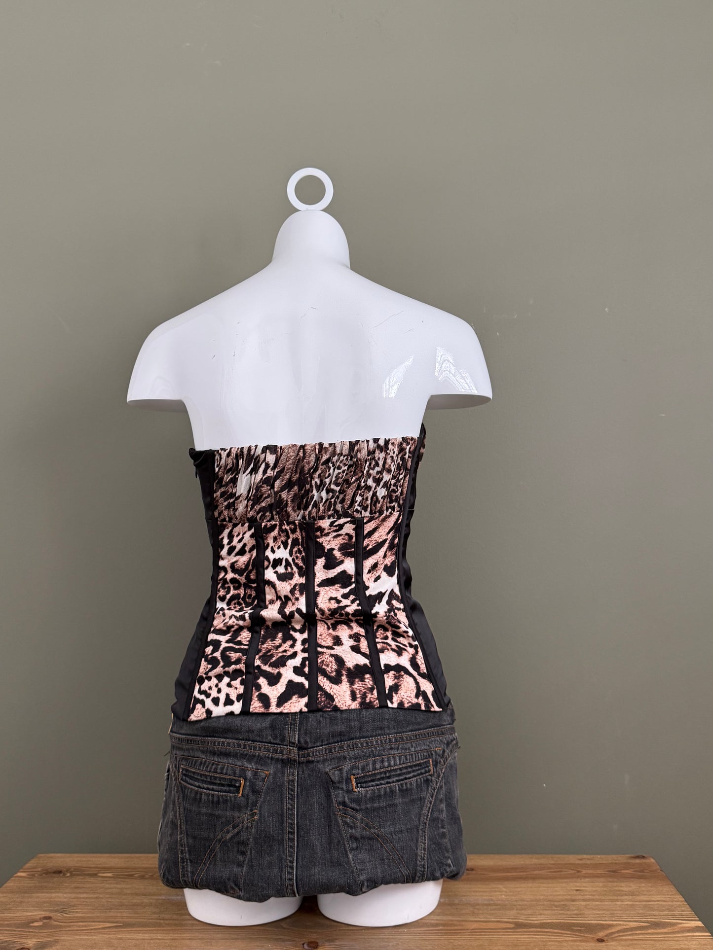 Bebe Leopard Corset Top (M)