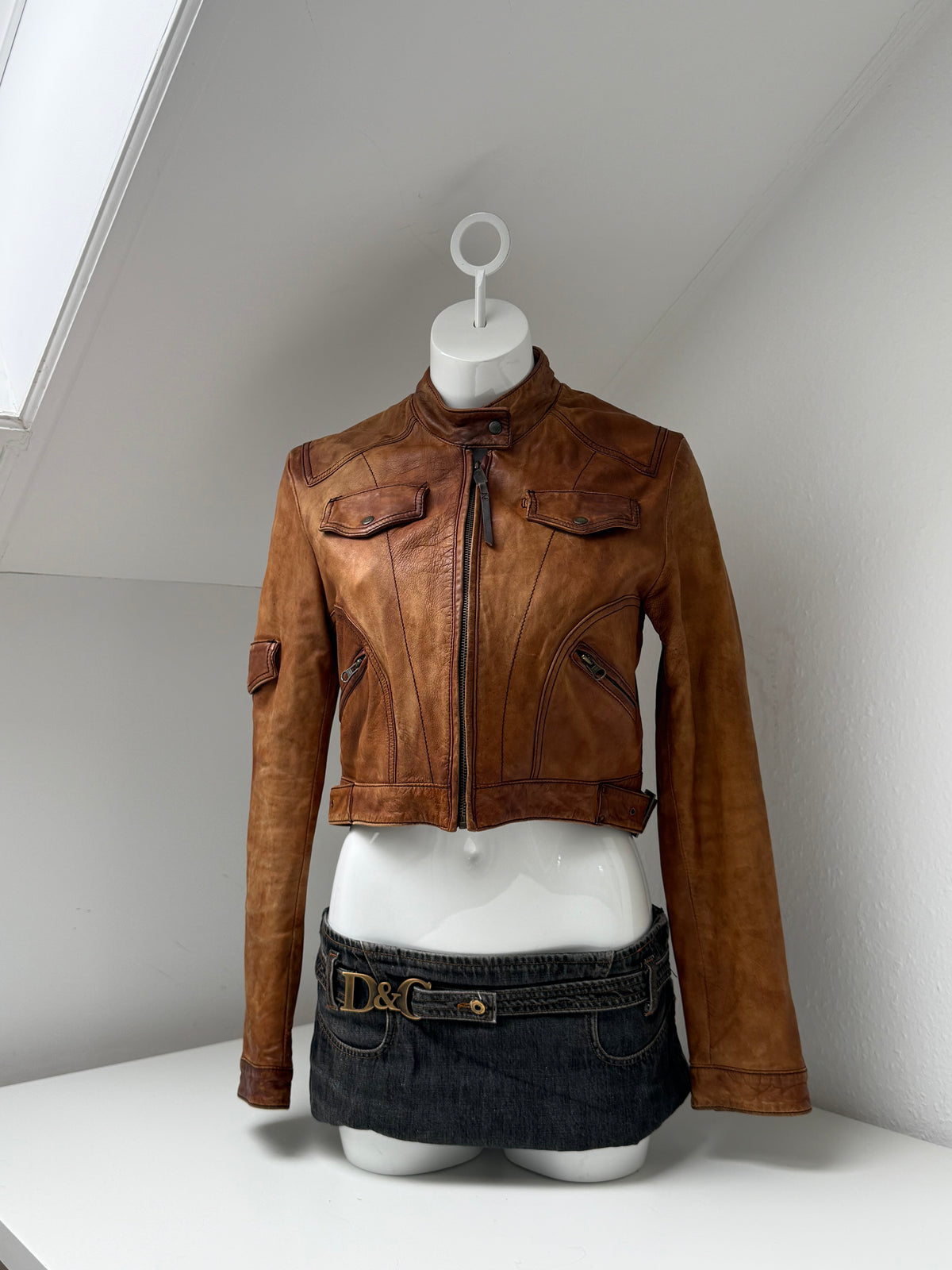 Vintage Cropped Leather Jacket (L)
