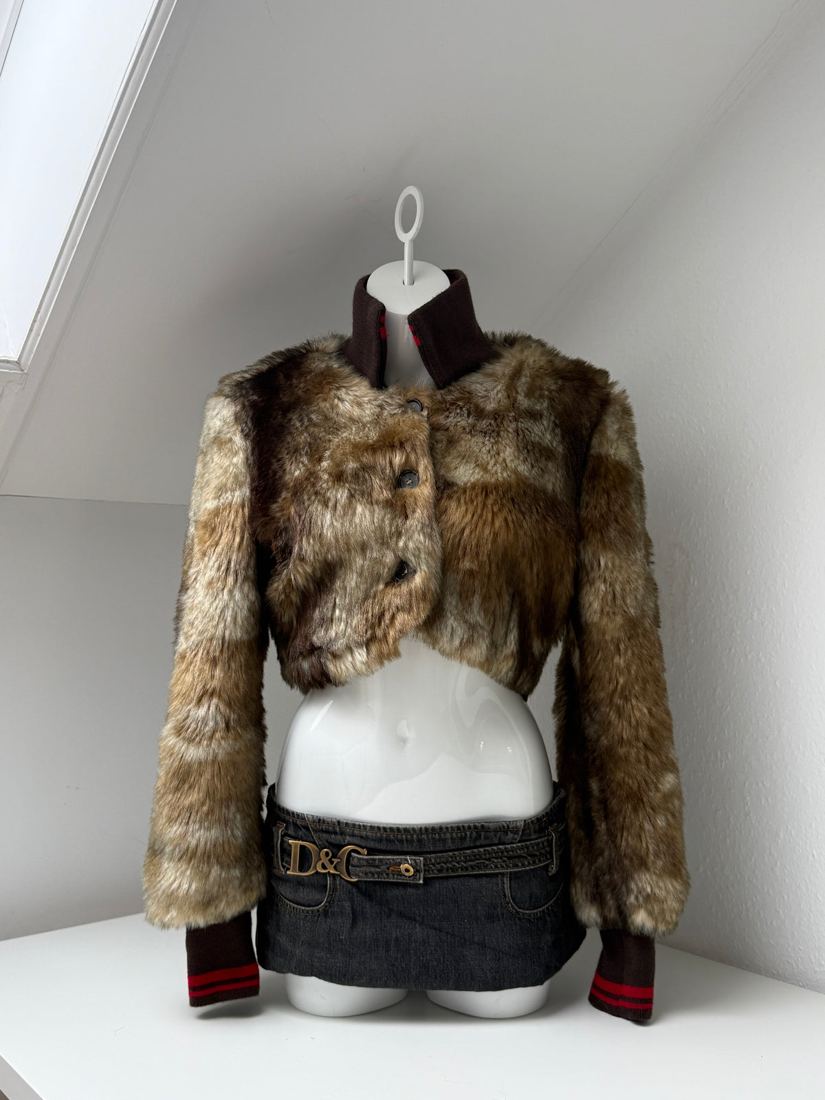 Cropped Faux Fur Replay Jacket (L)