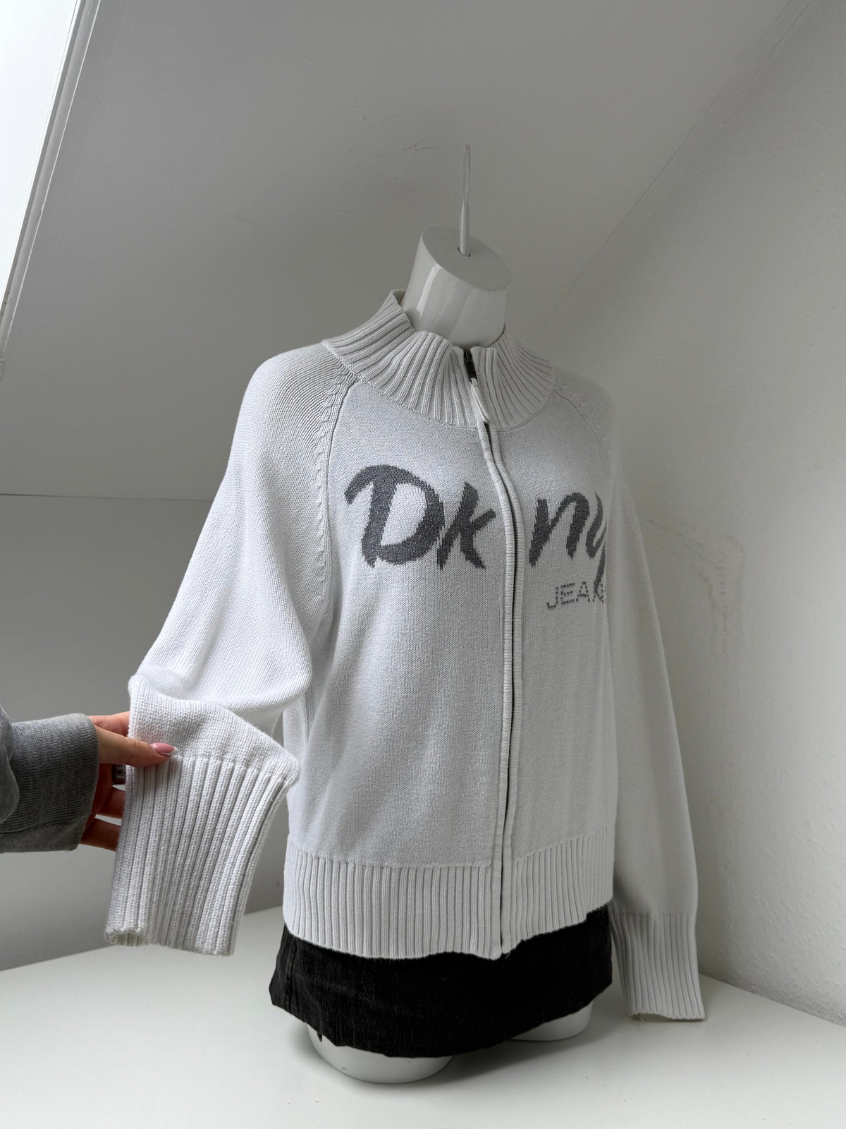 DKNY Knit Zip Jumper (L)
