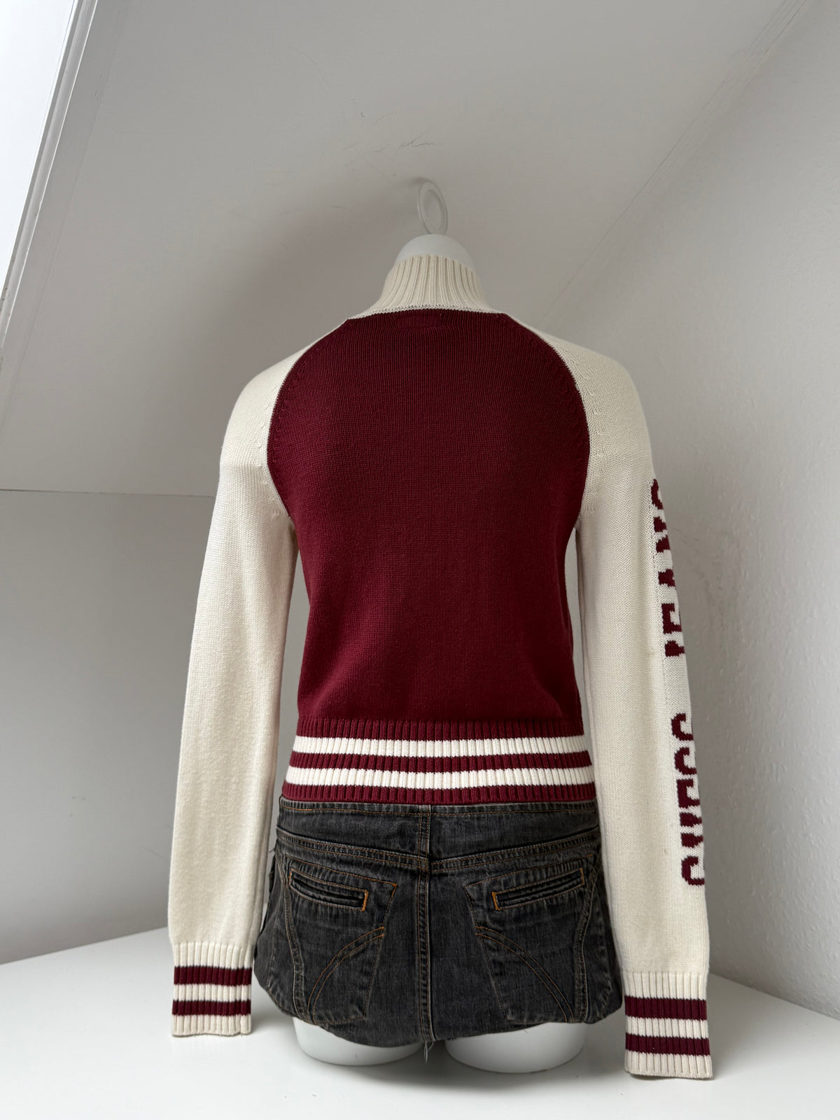 Guess Knitted Zip Jumper (S)