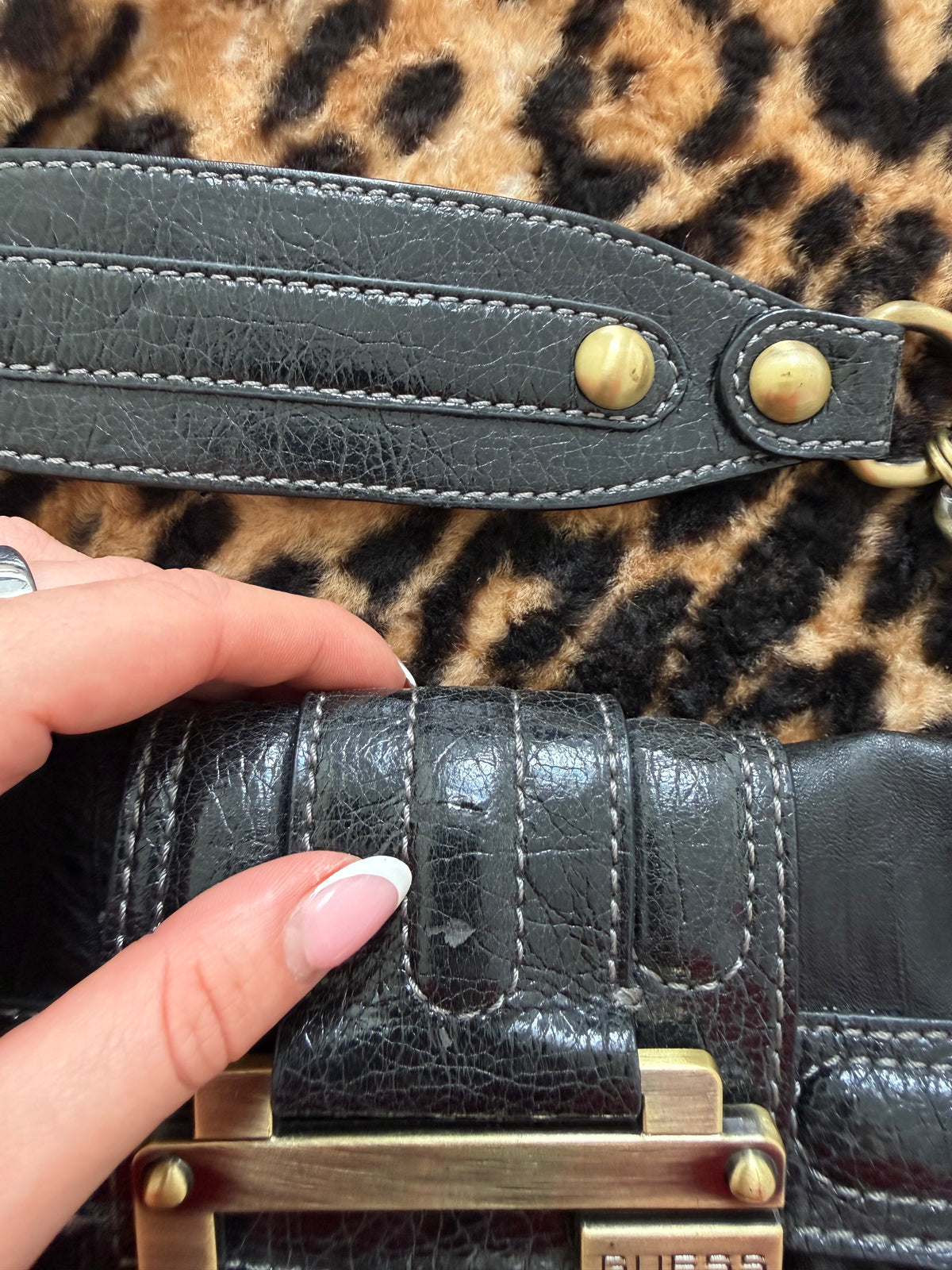 Y2K Guess Shoulder Bag