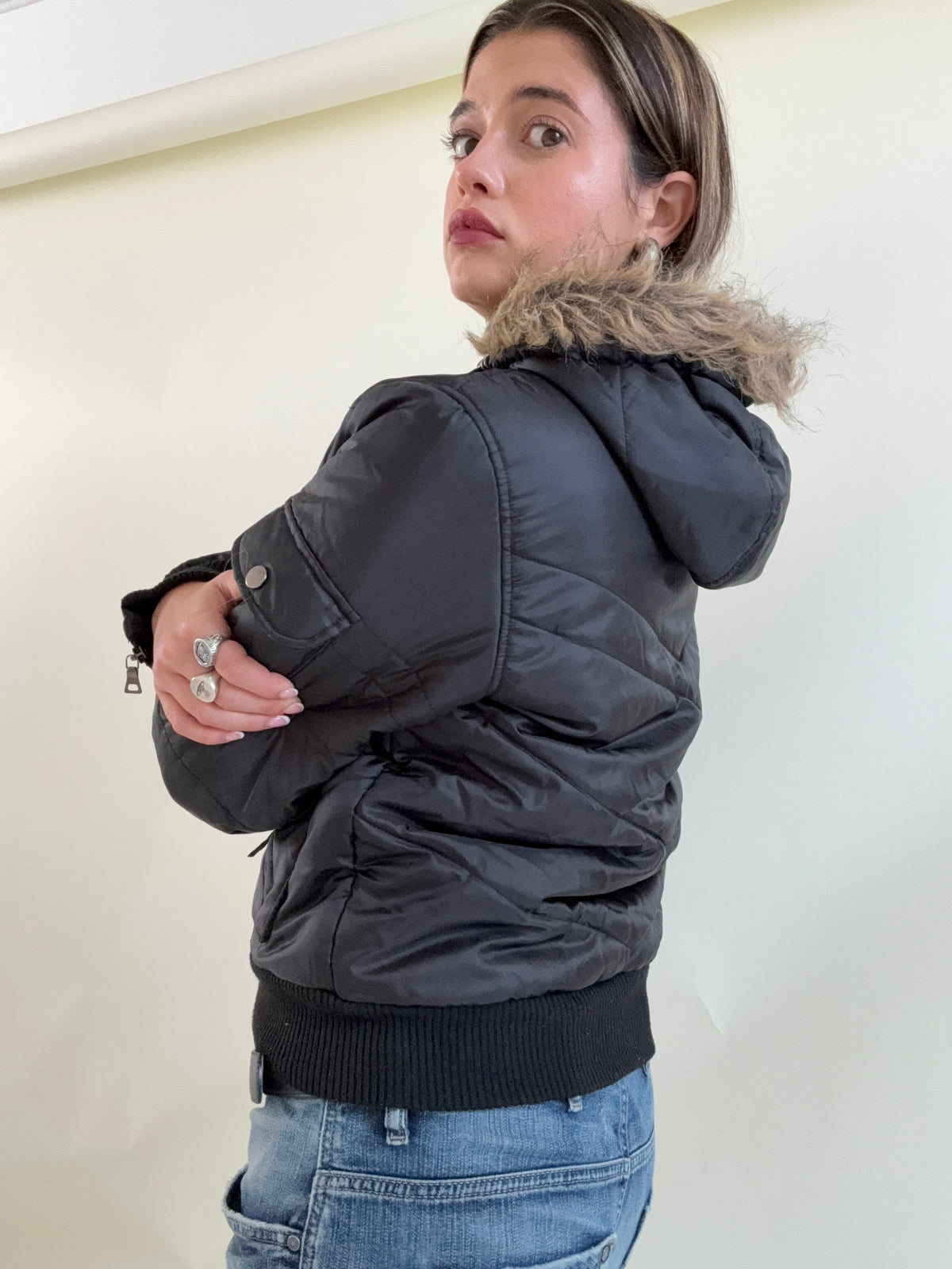 Y2K Puffer Jacket (M)