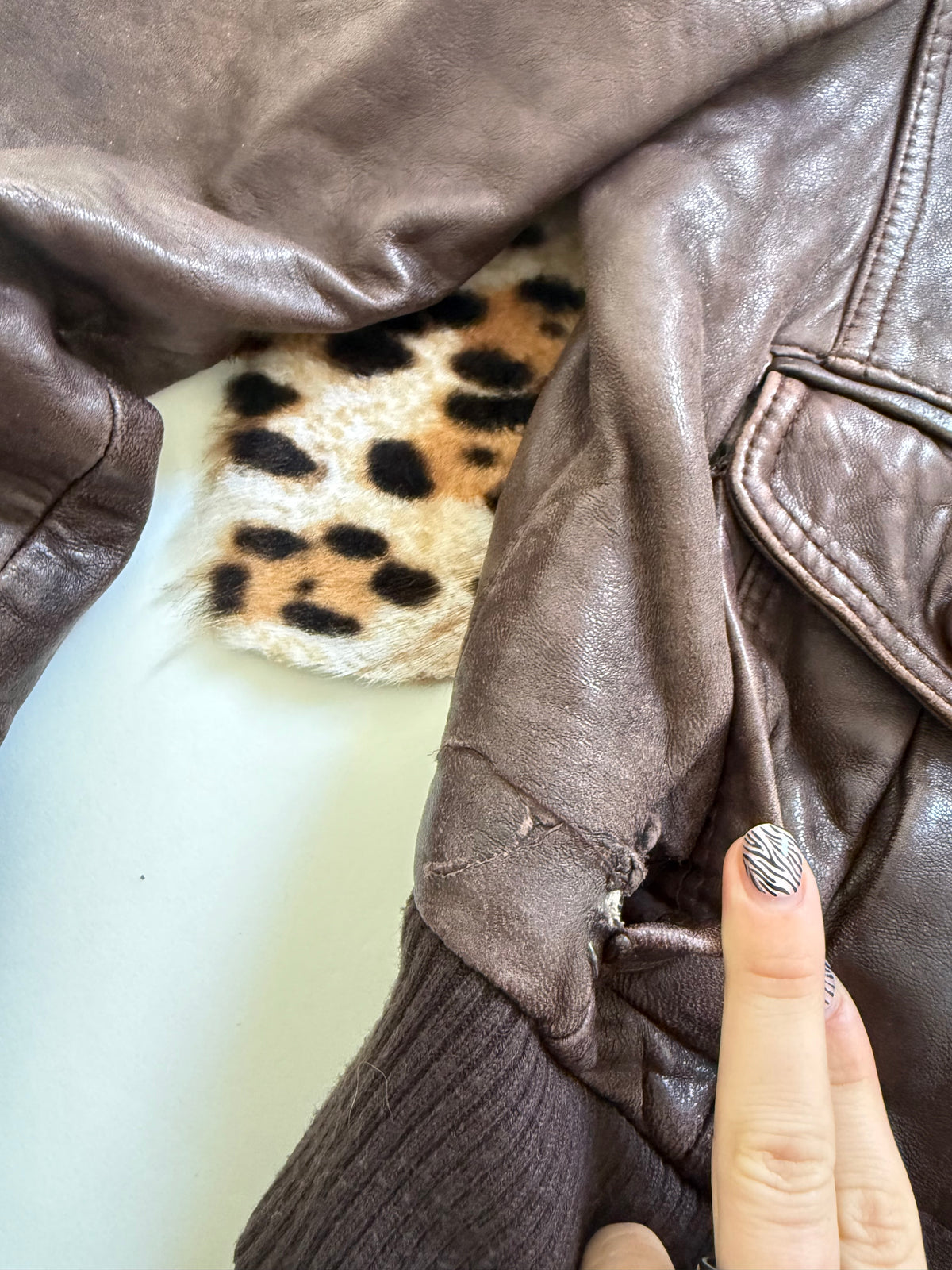 Vintage Brown Leather Bomber Jacket (UK12)