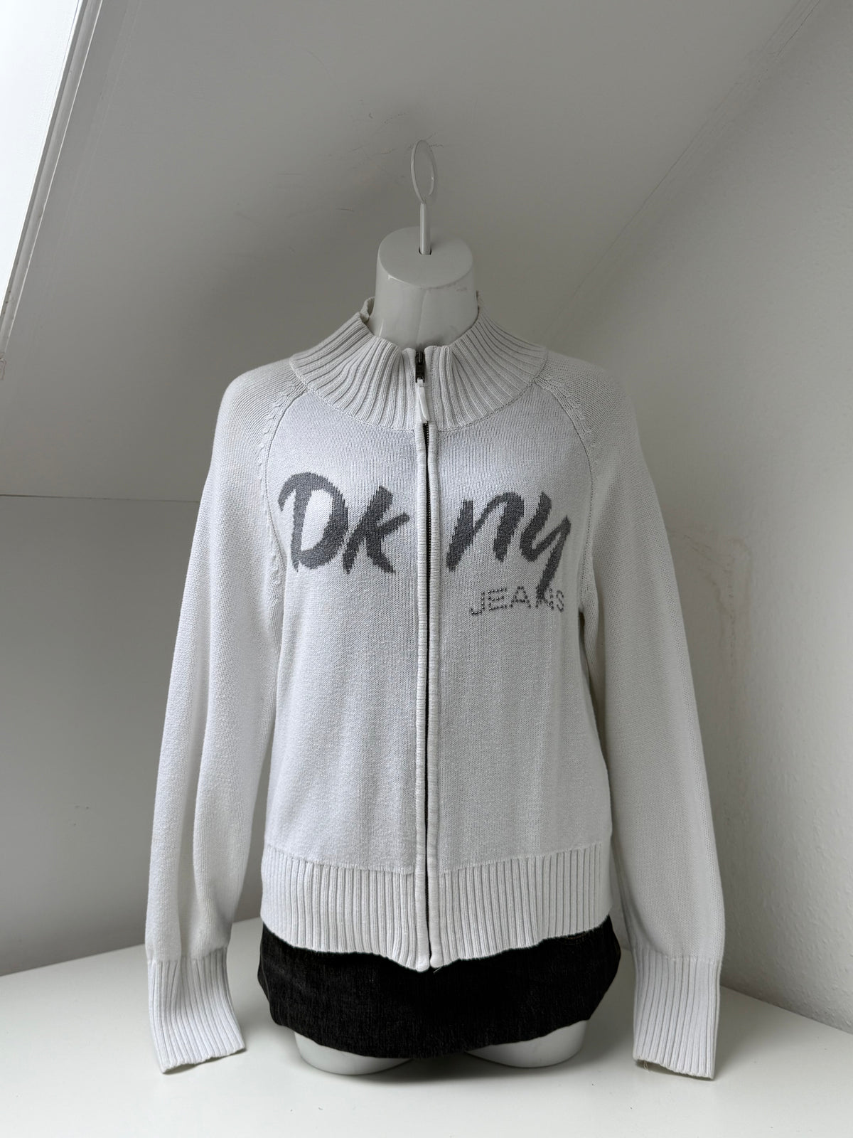 DKNY Knit Zip Jumper (L)