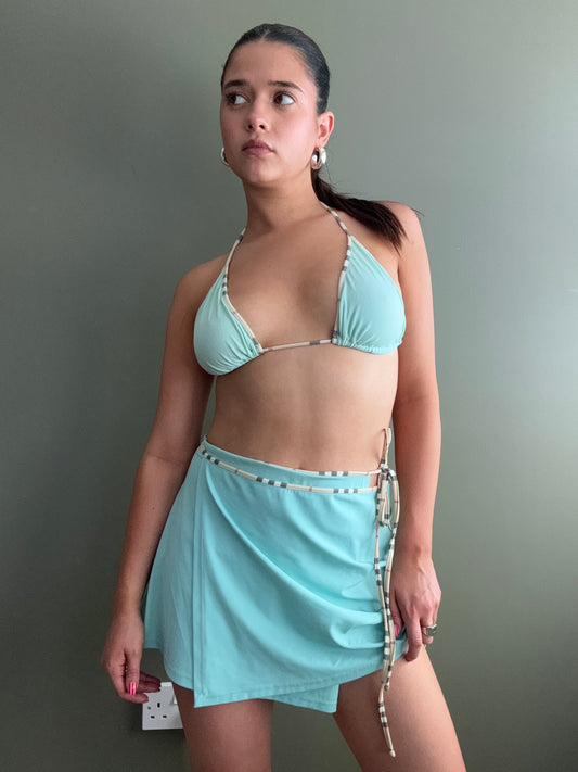 Burberry Bikini Set (M)