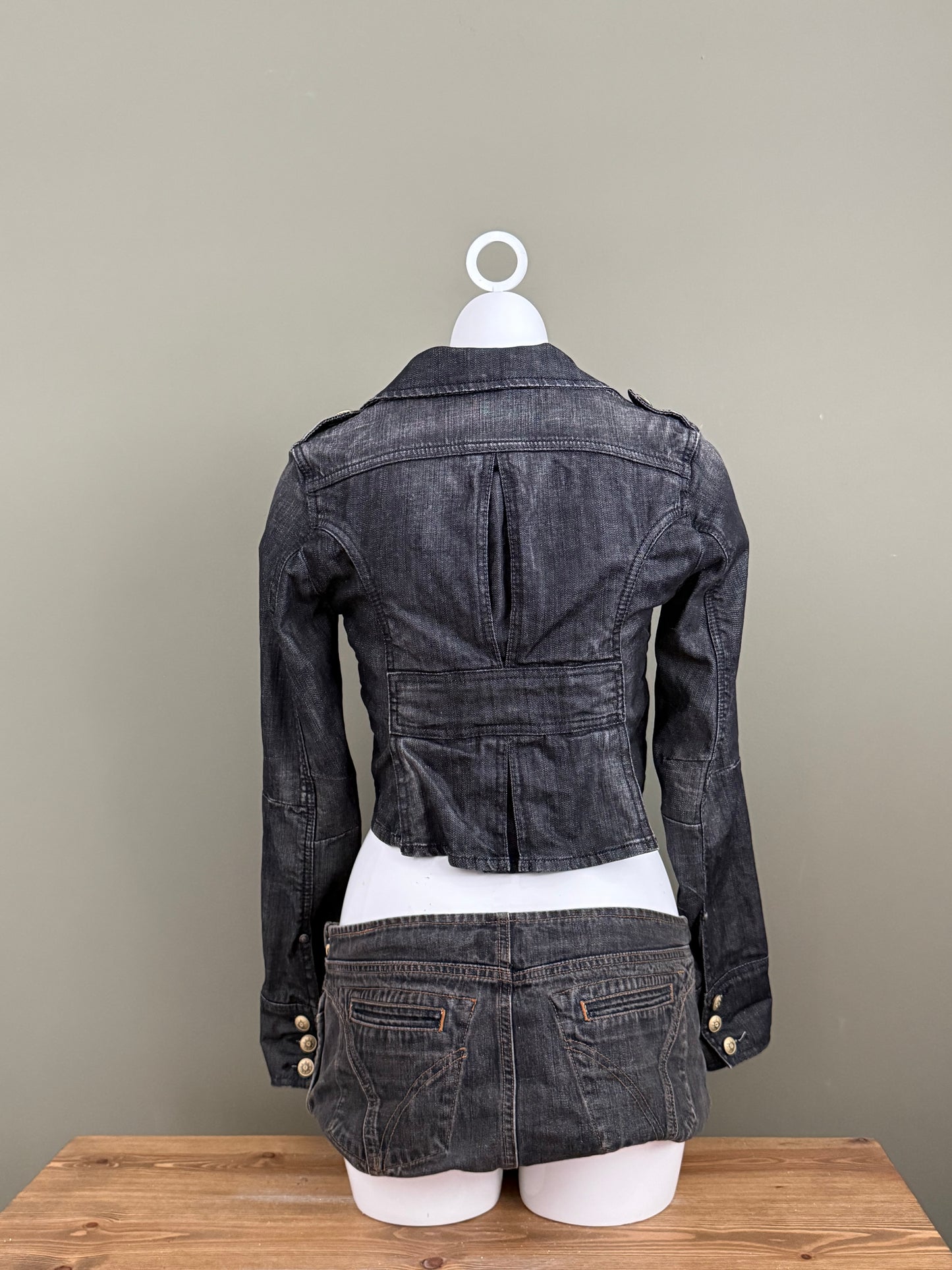 Tommy Hilfiger Cropped Denim Jacket (S)