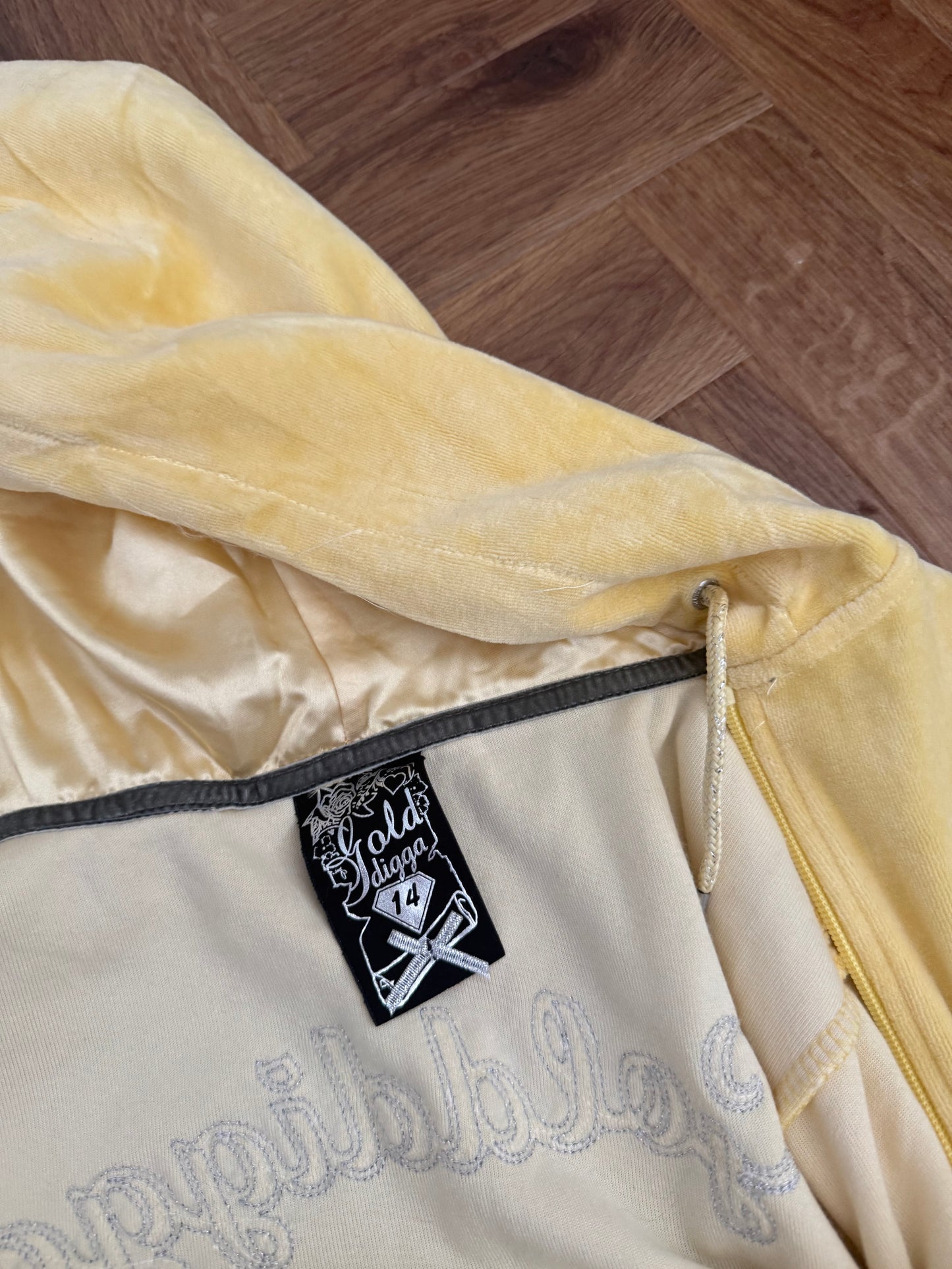 Golddigga Velour Hoodie (UK14)