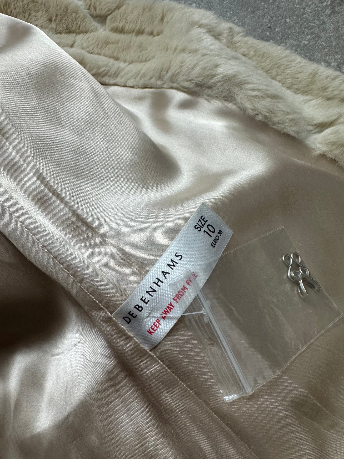 Cream Faux Fur Jacket (UK10)