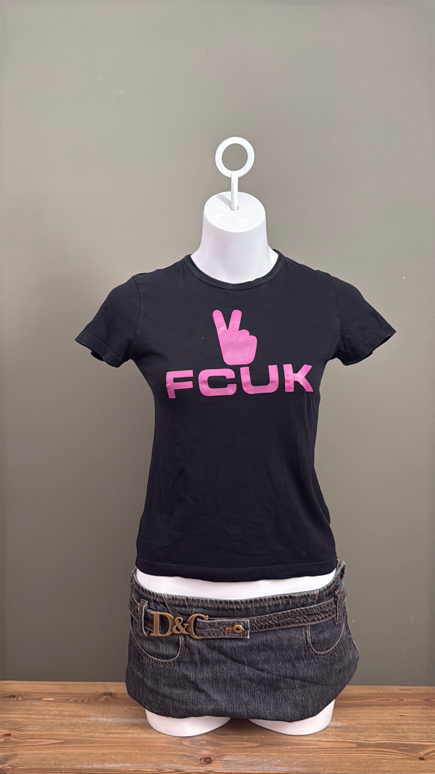 French Connection Baby Tee (L)