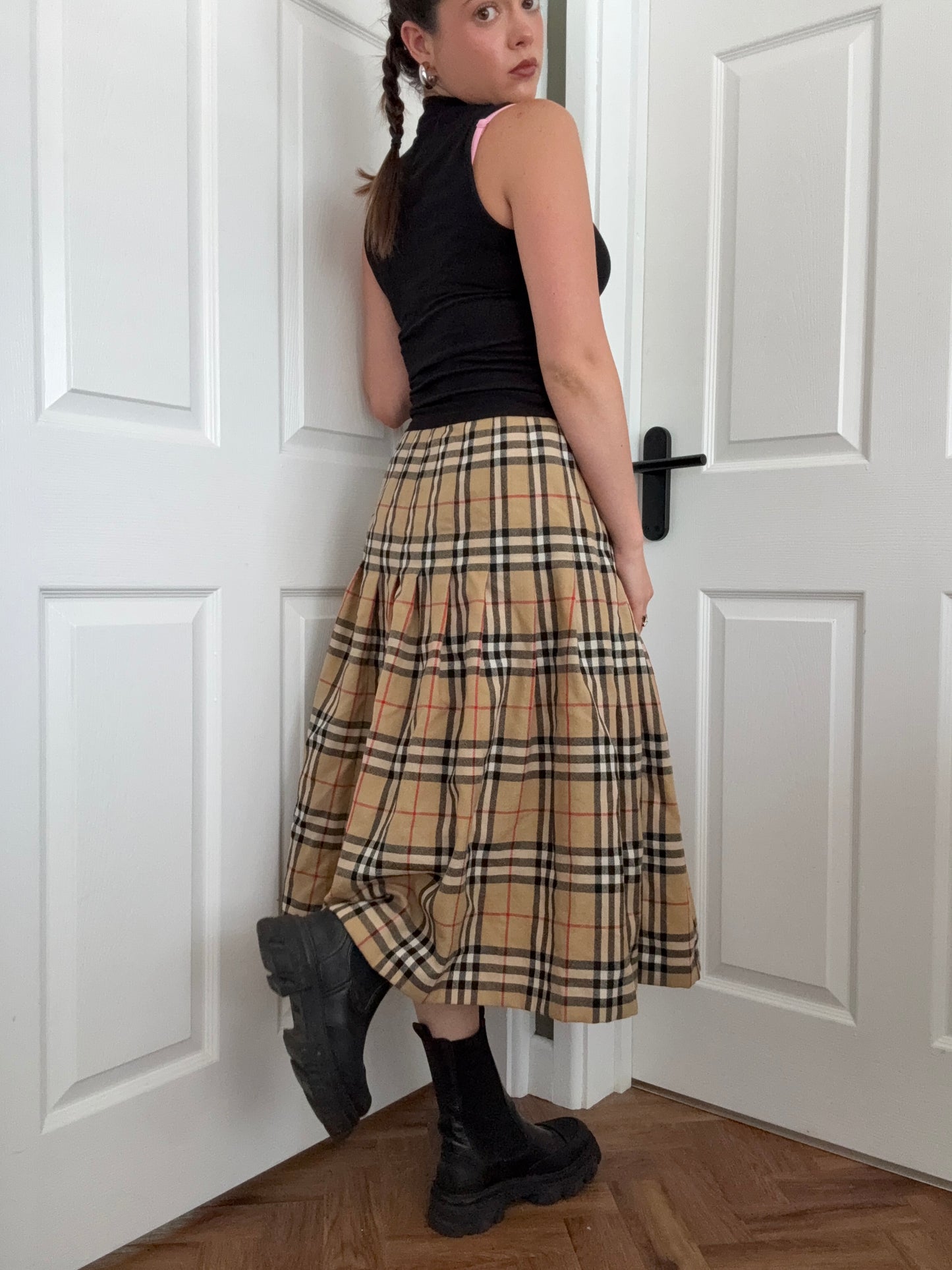 Vintage Burberry Wool Skirt (XS)