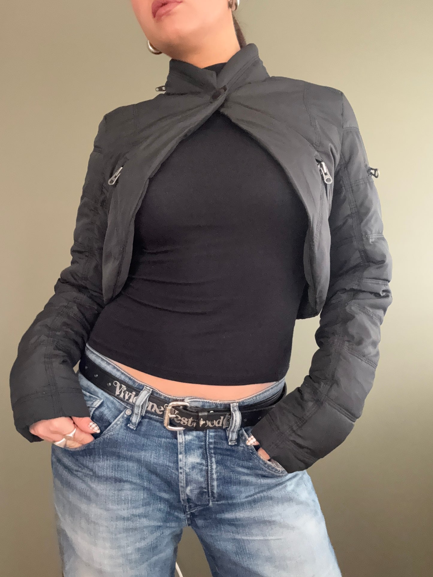 Y2K Ultra Cropped Puffer Jacket (UK8)