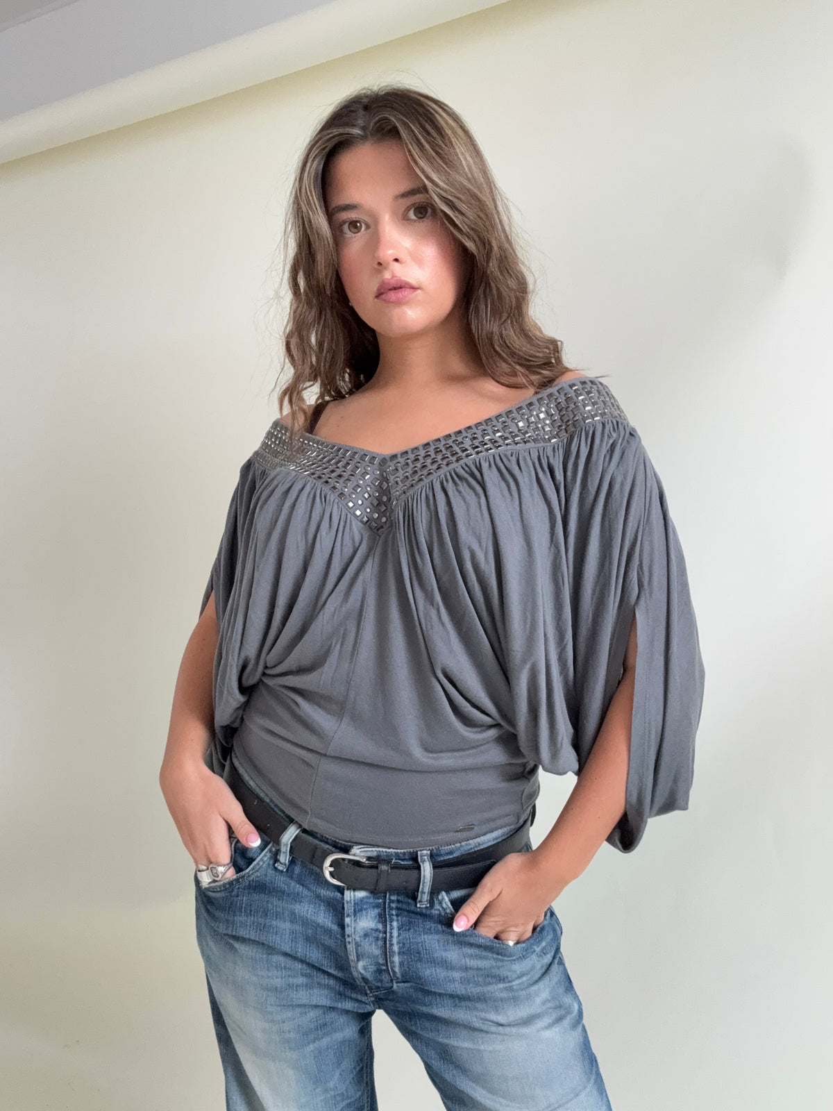 Batwing Guess Top (L)