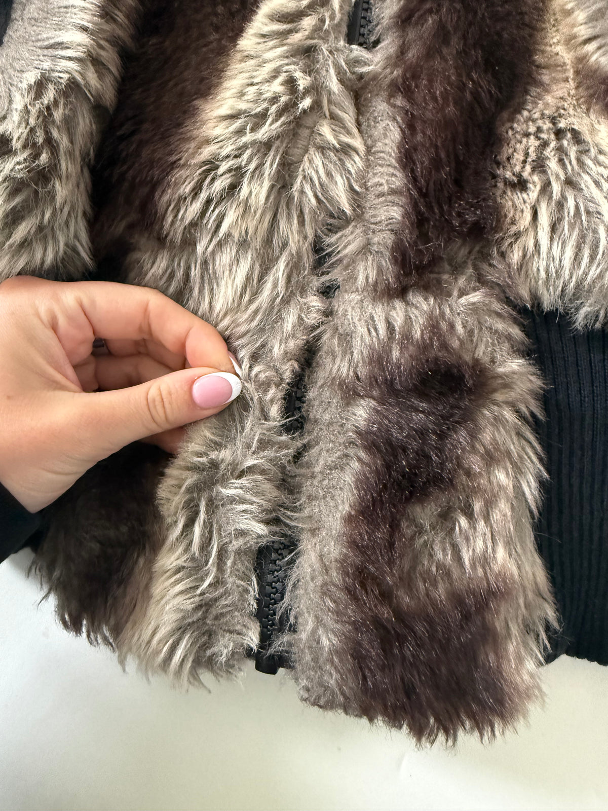 Y2K Faux Fur Bomber Jacket (L)