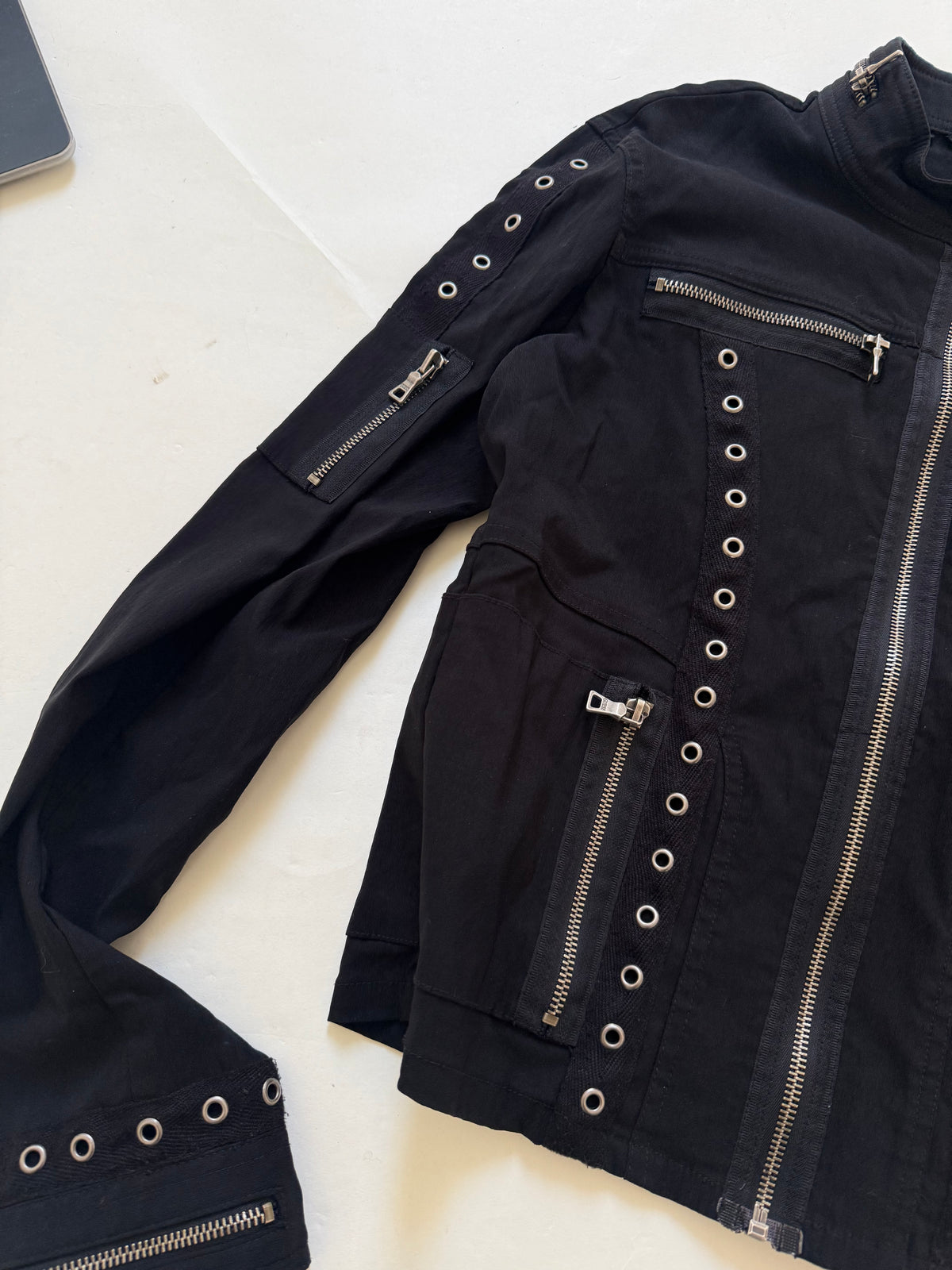 Vintage Guess Jacket (L)