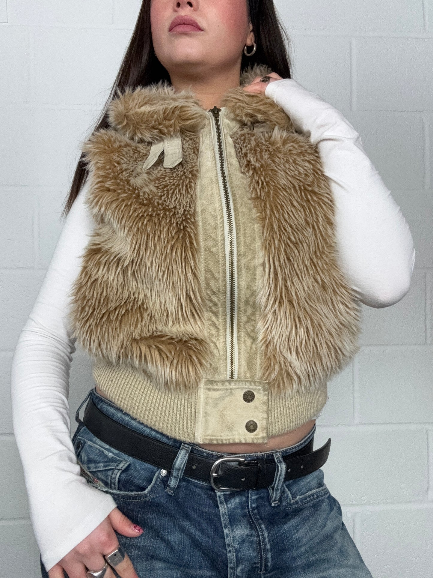 Y2K Faux Fur Gilet (UK14)