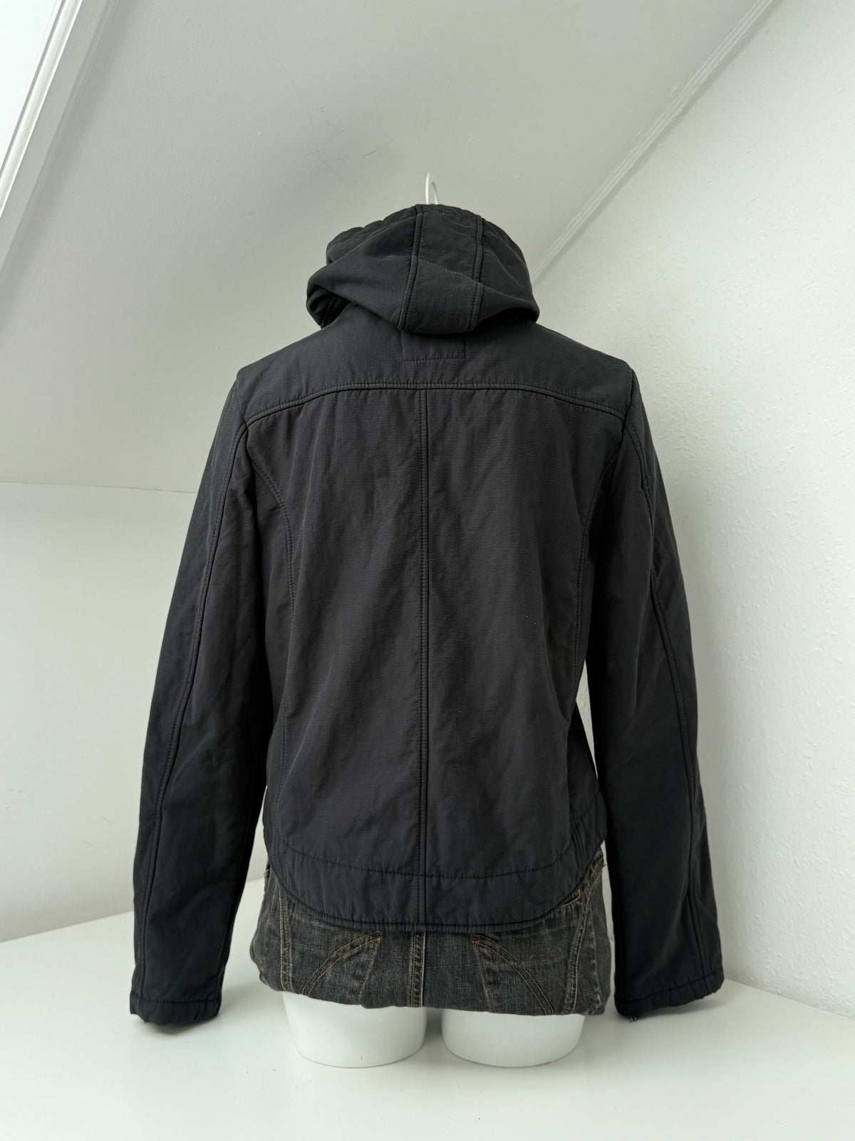Bench Jacket (L)