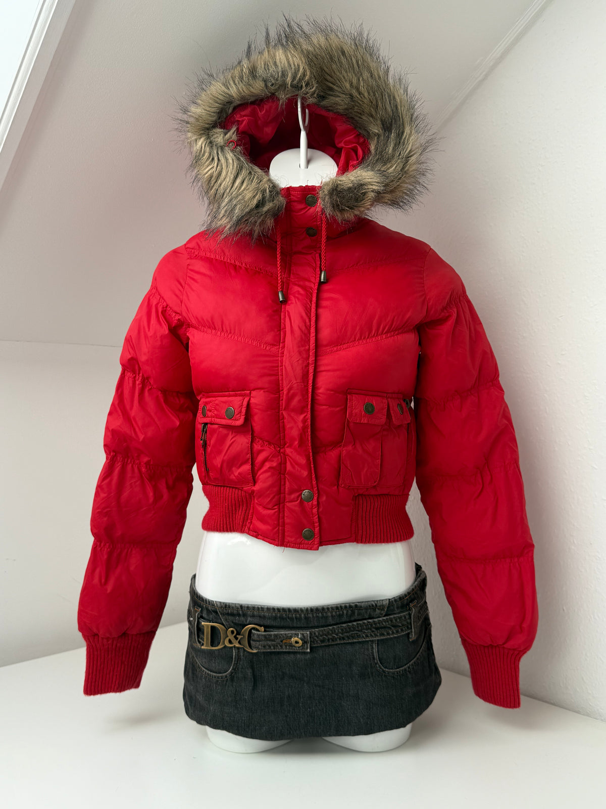 Cropped Y2K Puffer Jacket (XS)