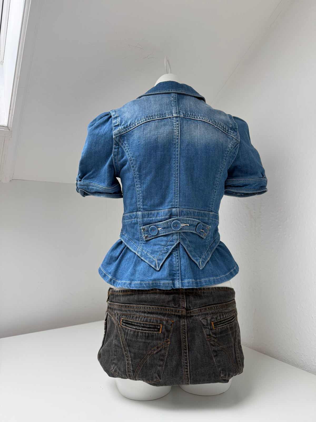 Shortsleeve Fitted Denim Top/Jacket (UK12)