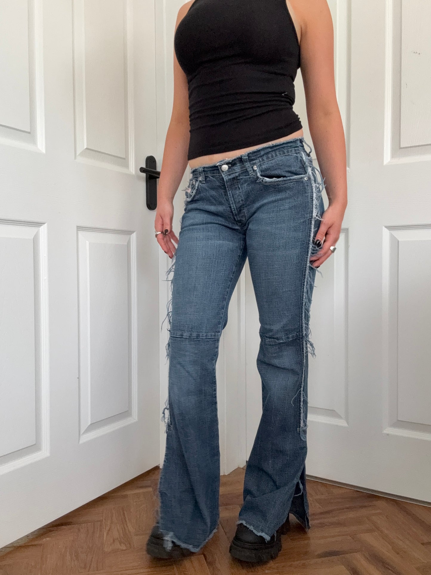 Diesel Distressed Jeans (31)
