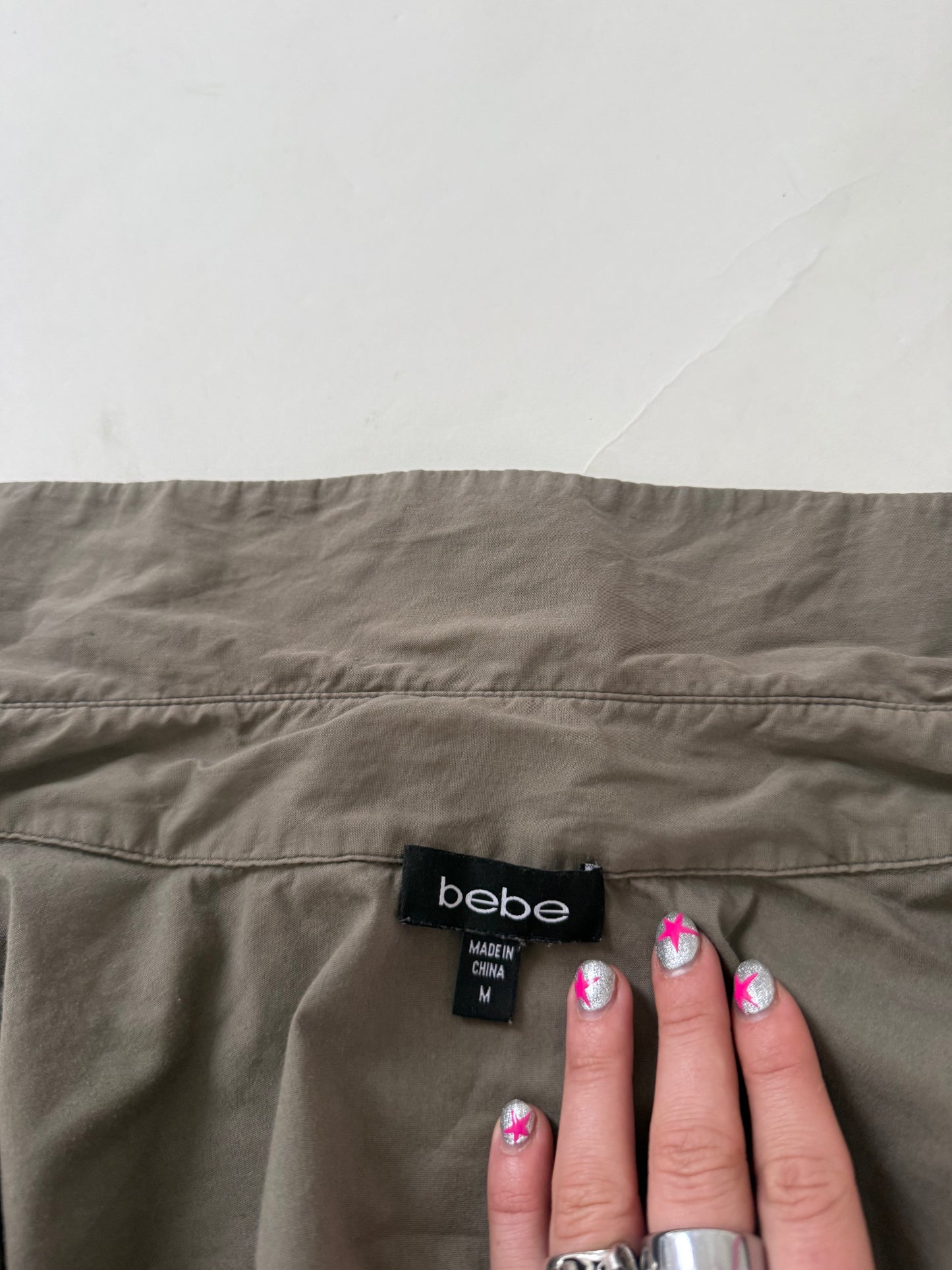 Bebe Zip Shirt (M)