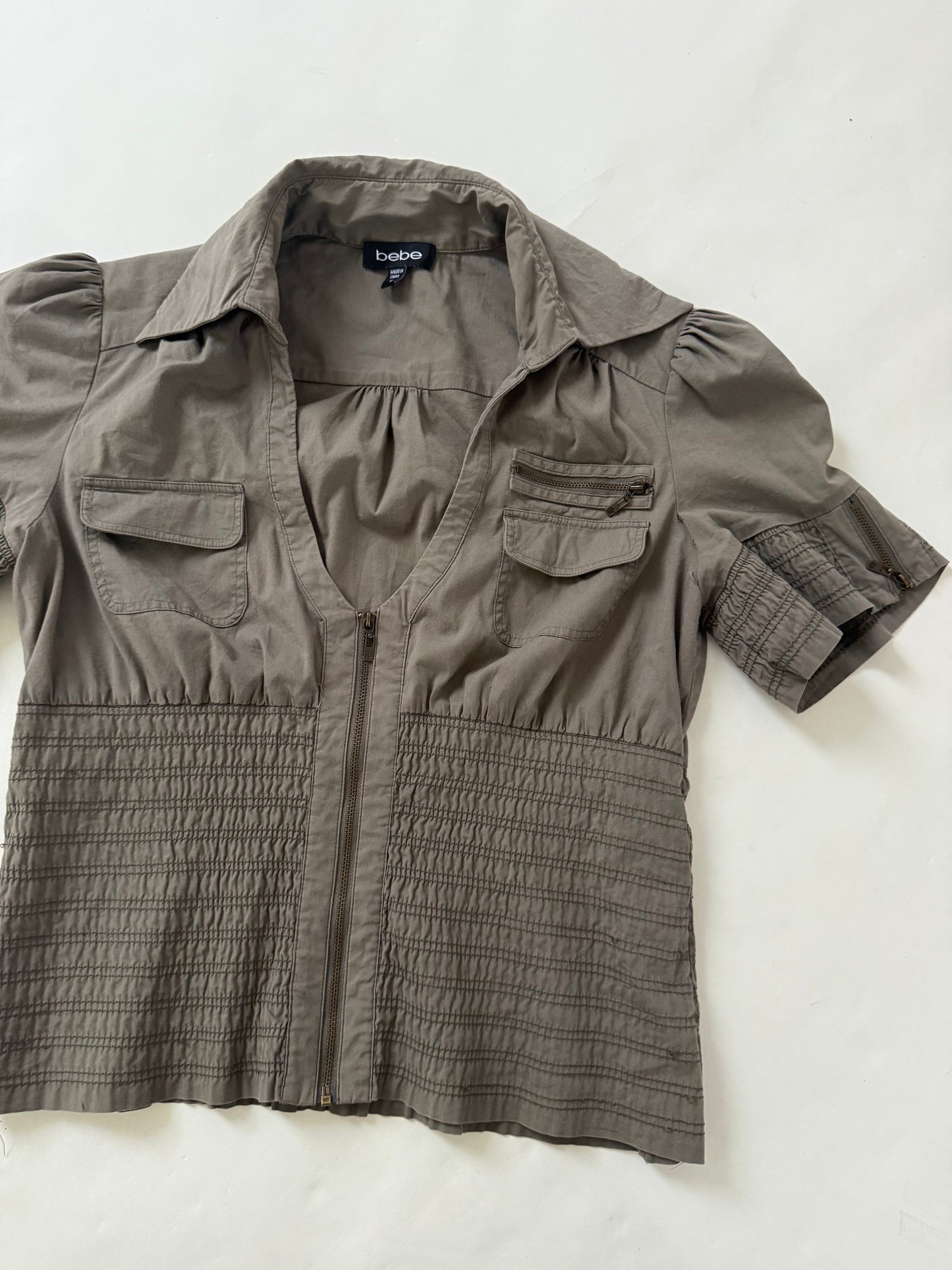 Bebe Zip Shirt (M)